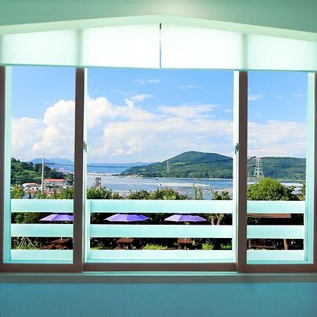 Tongyeong Paper Island Pension Eksteriør billede